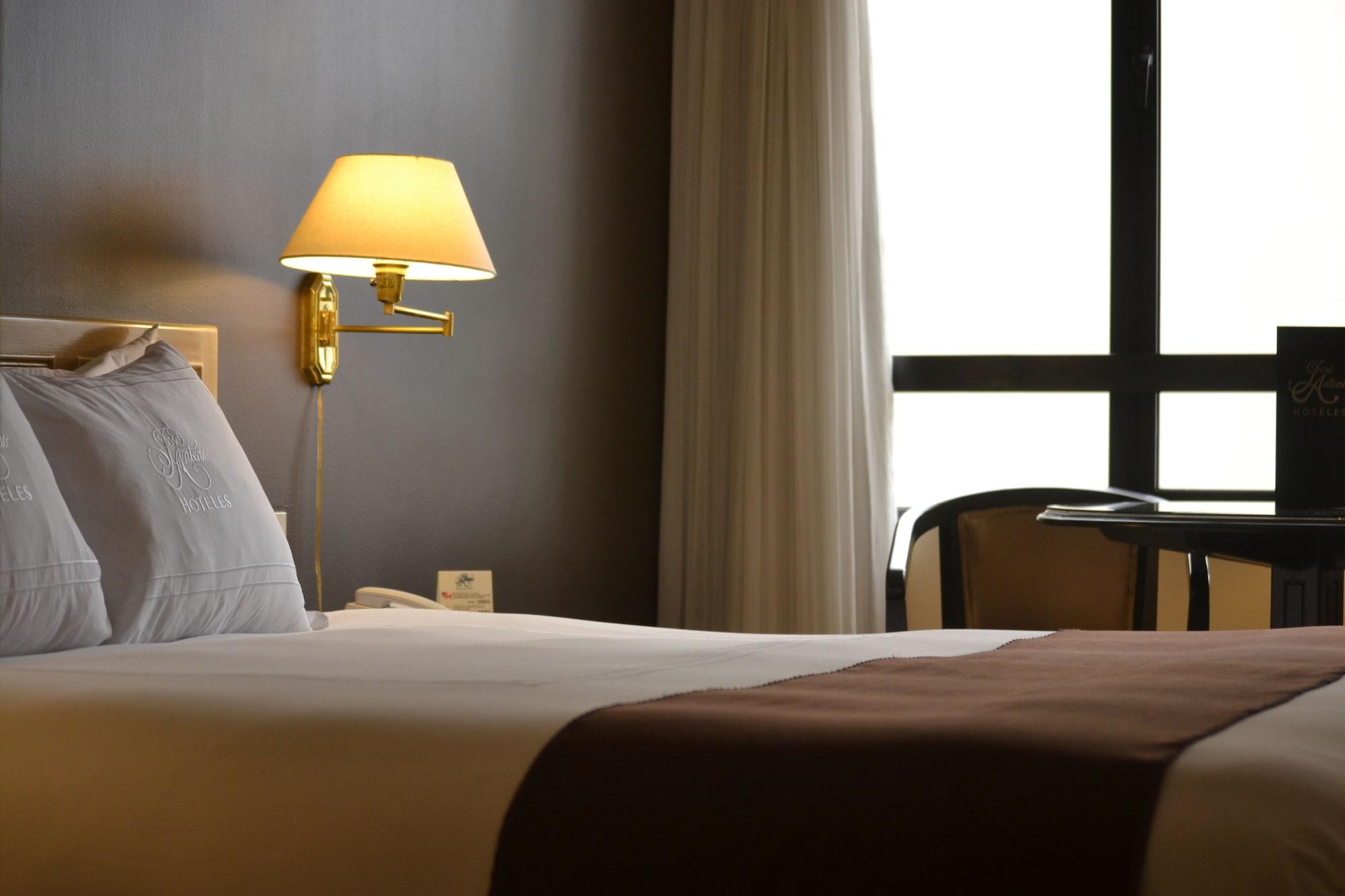 Hotel Jose Antonio Executive à Lima Extérieur photo
