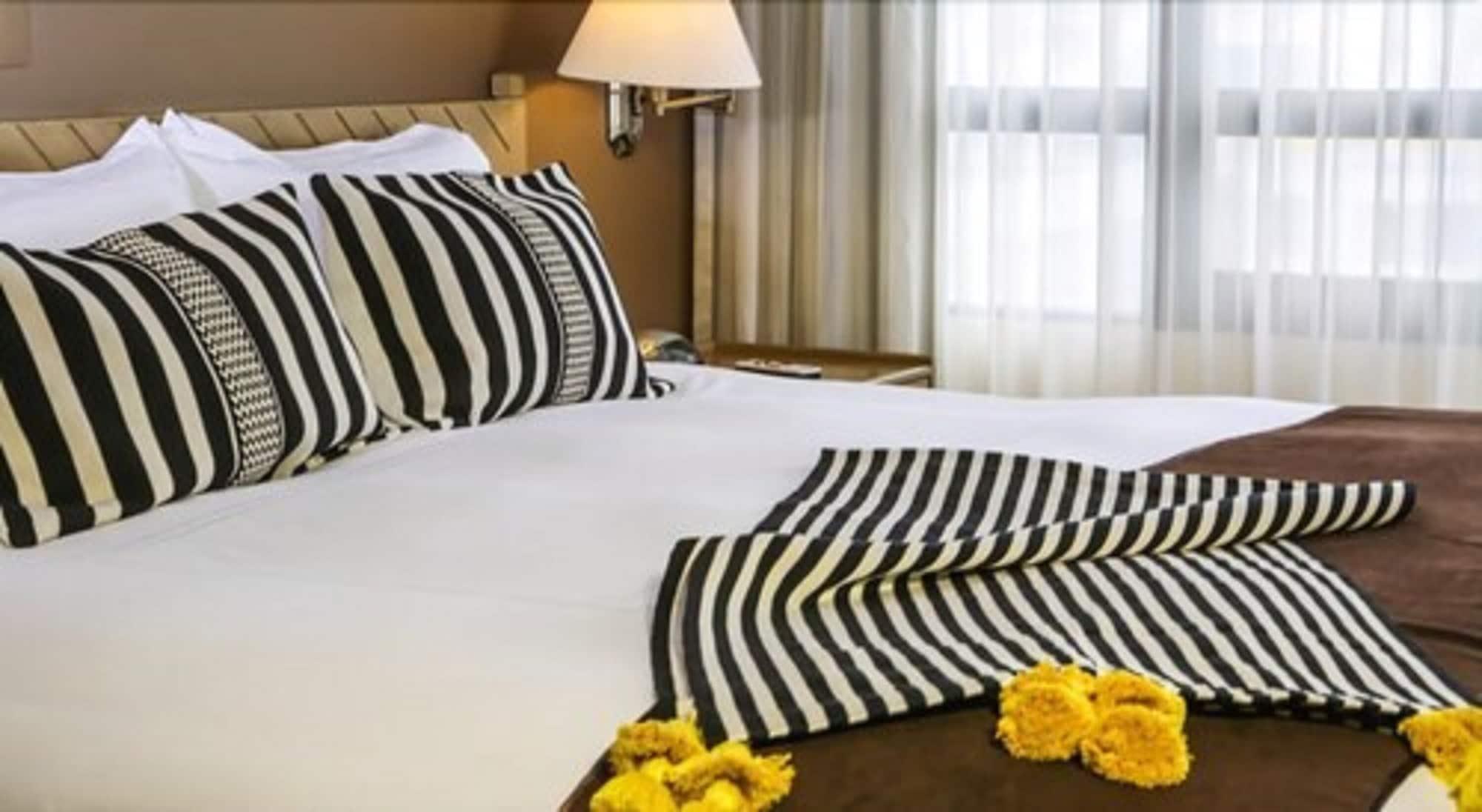 Hotel Jose Antonio Executive à Lima Extérieur photo