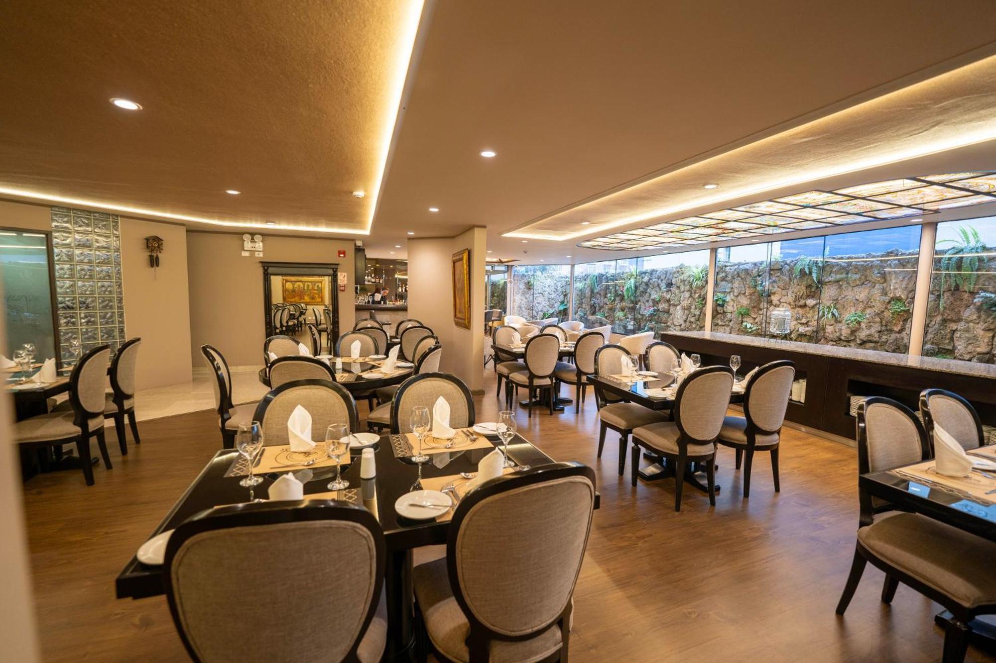 Hotel Jose Antonio Executive à Lima Extérieur photo