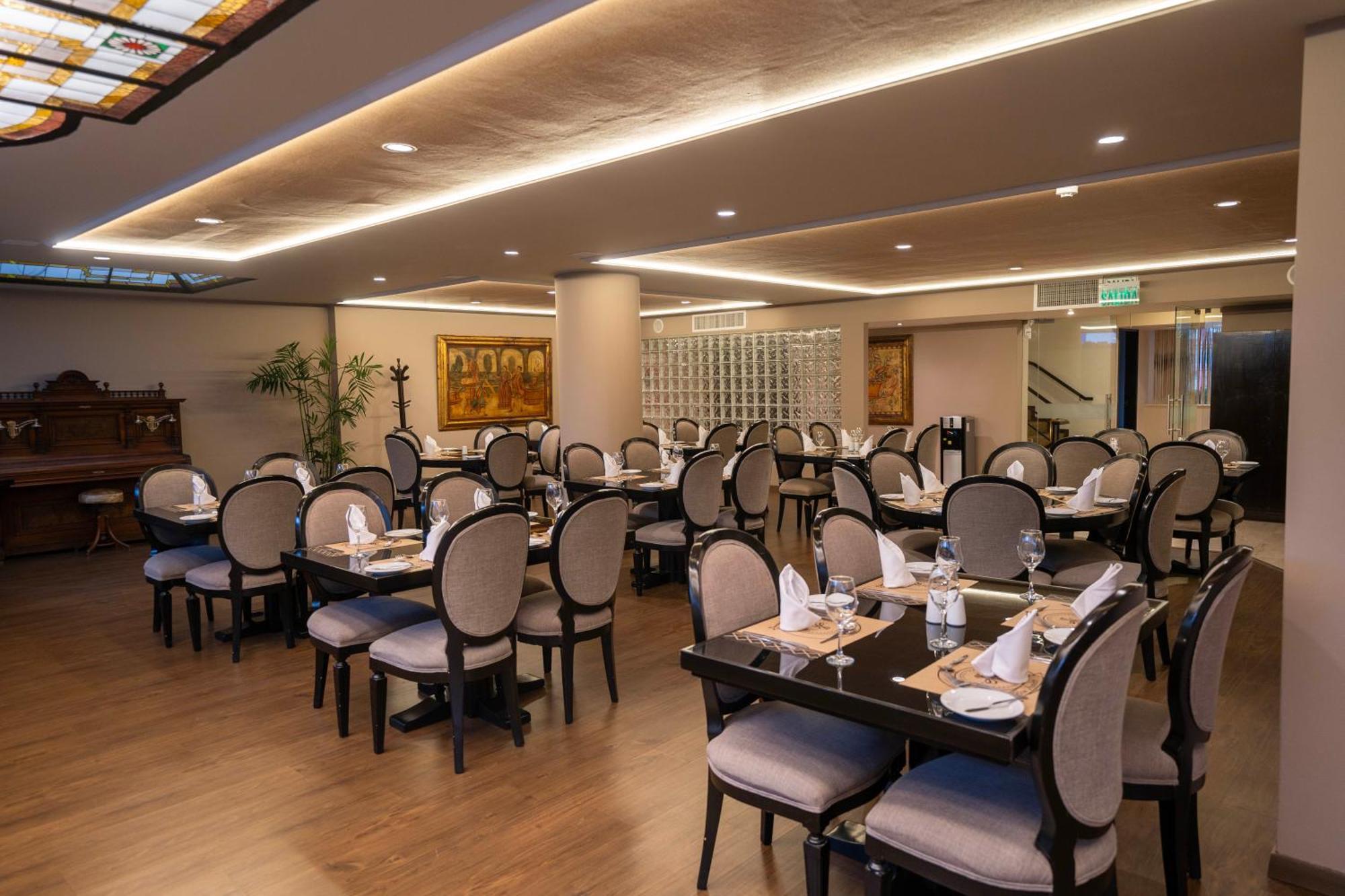 Hotel Jose Antonio Executive à Lima Extérieur photo